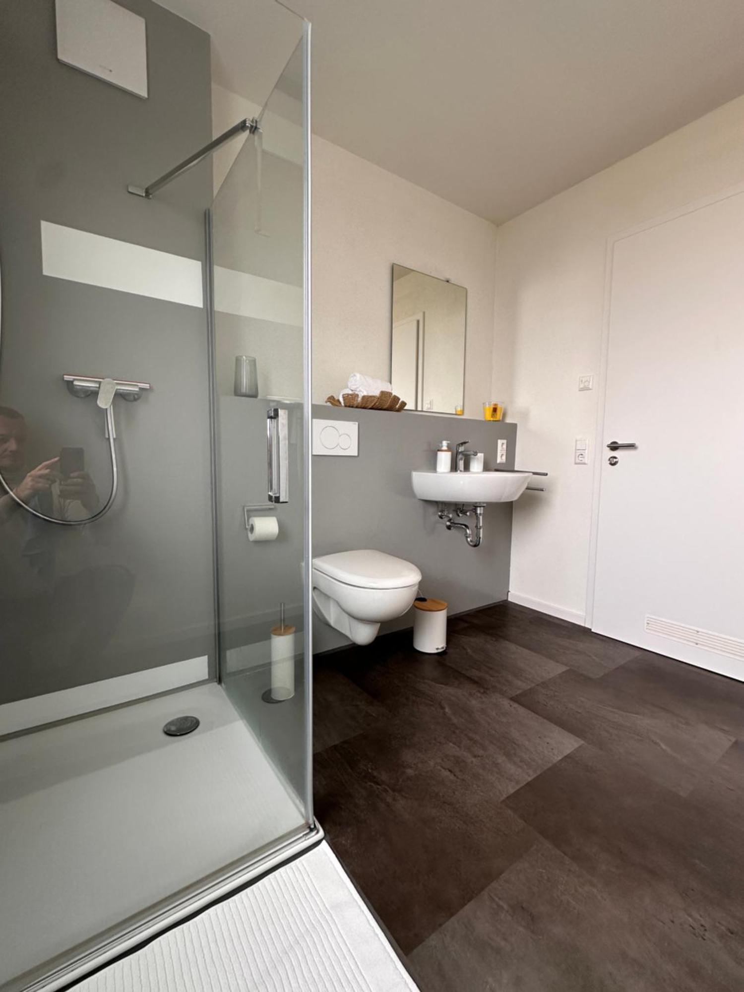 شقة Amao-Sepia I 86Qm I King-Size Beds I Netflix I Privat Balcony I Free Parking I Near Europapark رينهاوسن المظهر الخارجي الصورة